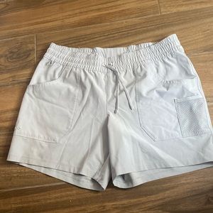 Columbia PFG gray shorts 5” inseam